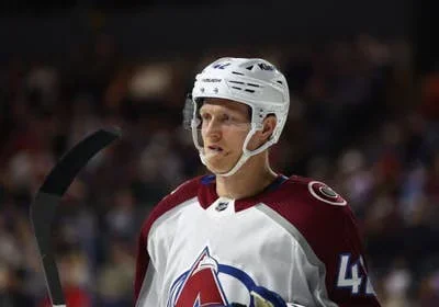 Why wasn’t Josh Manson ejected for butt-end on Michael McCarron in Avs-Wild Game 4? NHL Rule 58.2