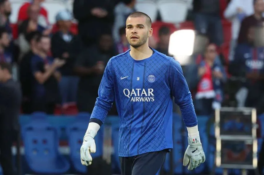 Lucas Chevalier está firmando una primera temporada decepcionante en París